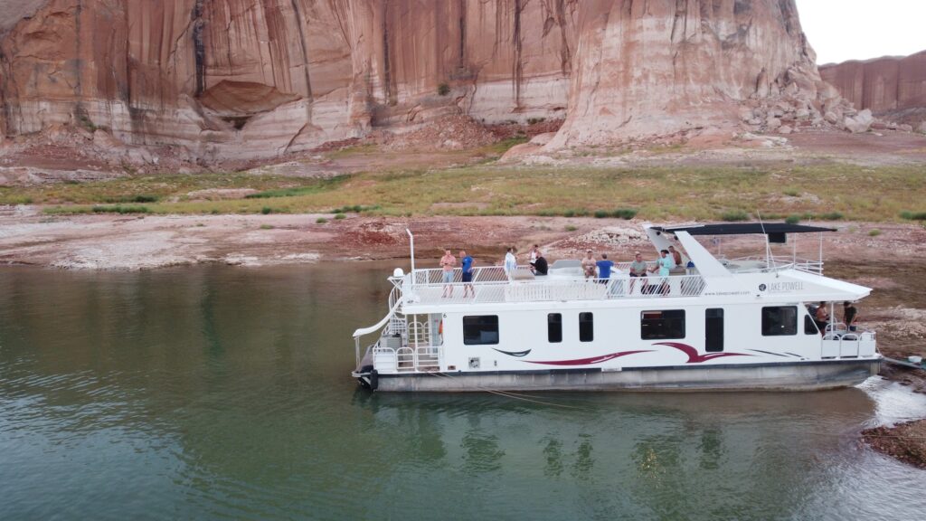 Houseboat on Lake Powell with CGA California Gay Adventures