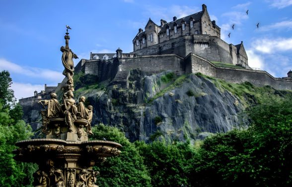 Edinburgh Castle on Castle Hill, a guided highlight of the Scotland LGBTQ+ trip with Pride Adventures and CGA
